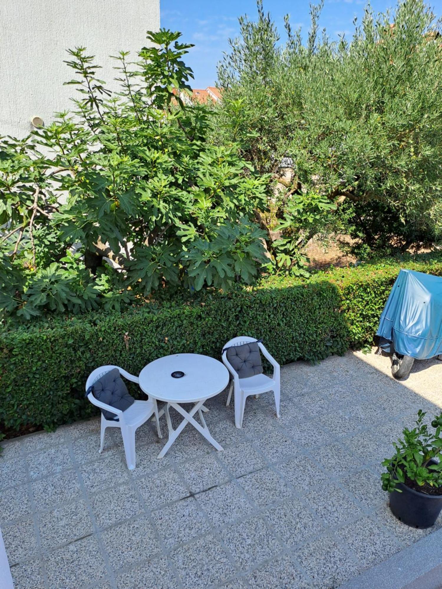 Apartments Luigi 乌马格 客房 照片